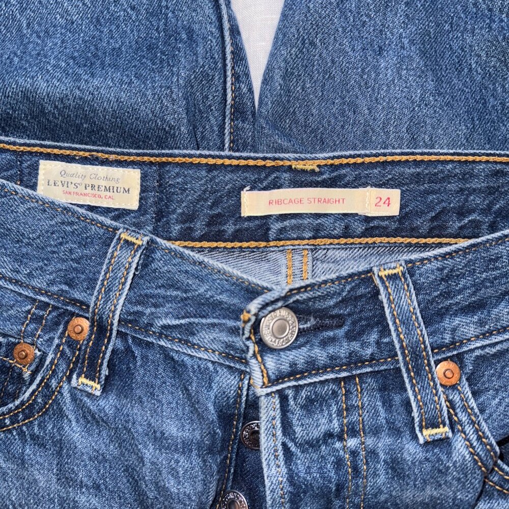 Levi's women's Ribcage straight ankle jeans 24x29 (26" waist) dark wash Noe Fog - Picture 6 of 7